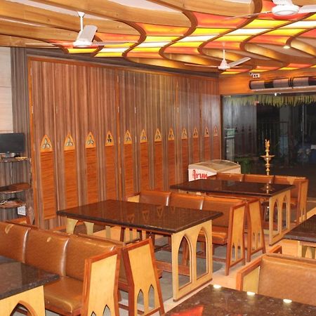 Annai In Saravana Bhavan Fine Stay And Restaurant Веланканни Экстерьер фото