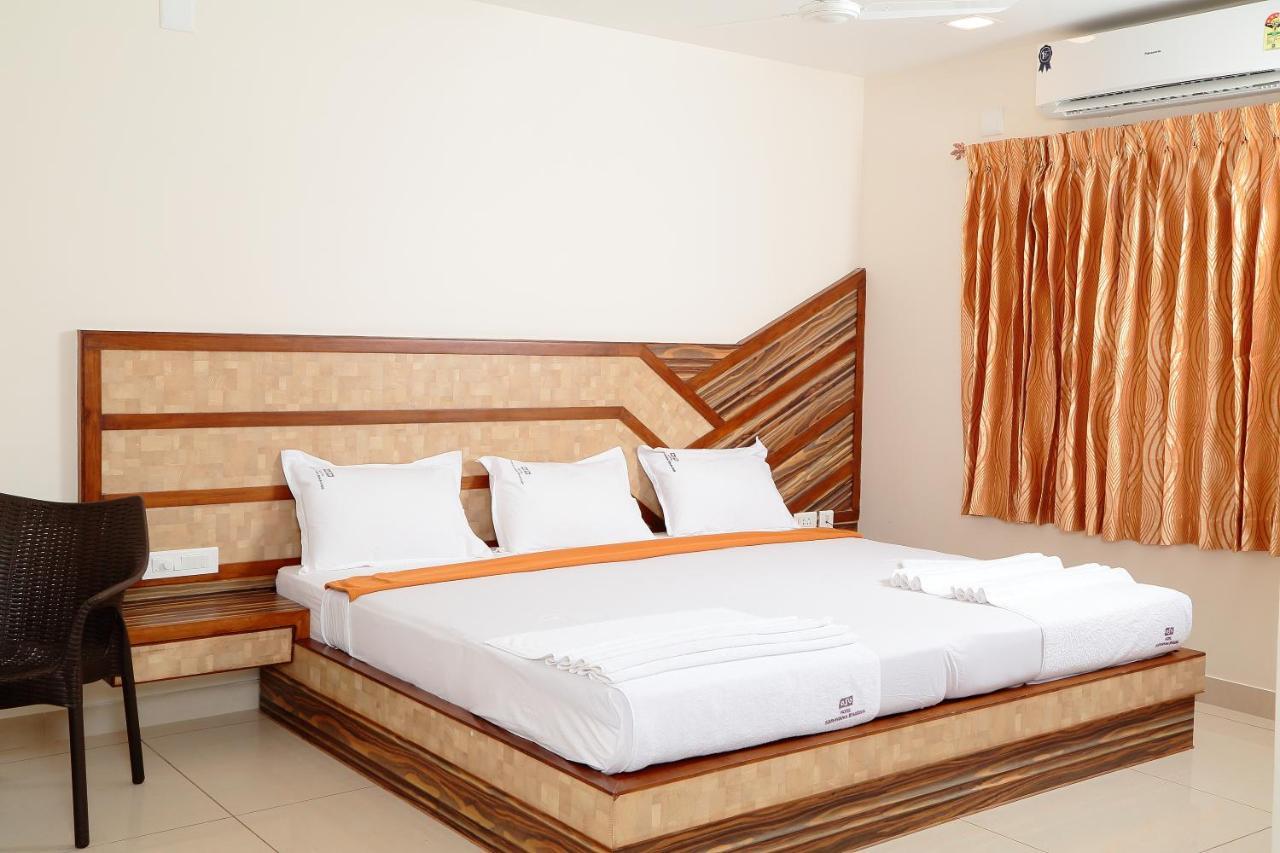 Annai In Saravana Bhavan Fine Stay And Restaurant Веланканни Экстерьер фото