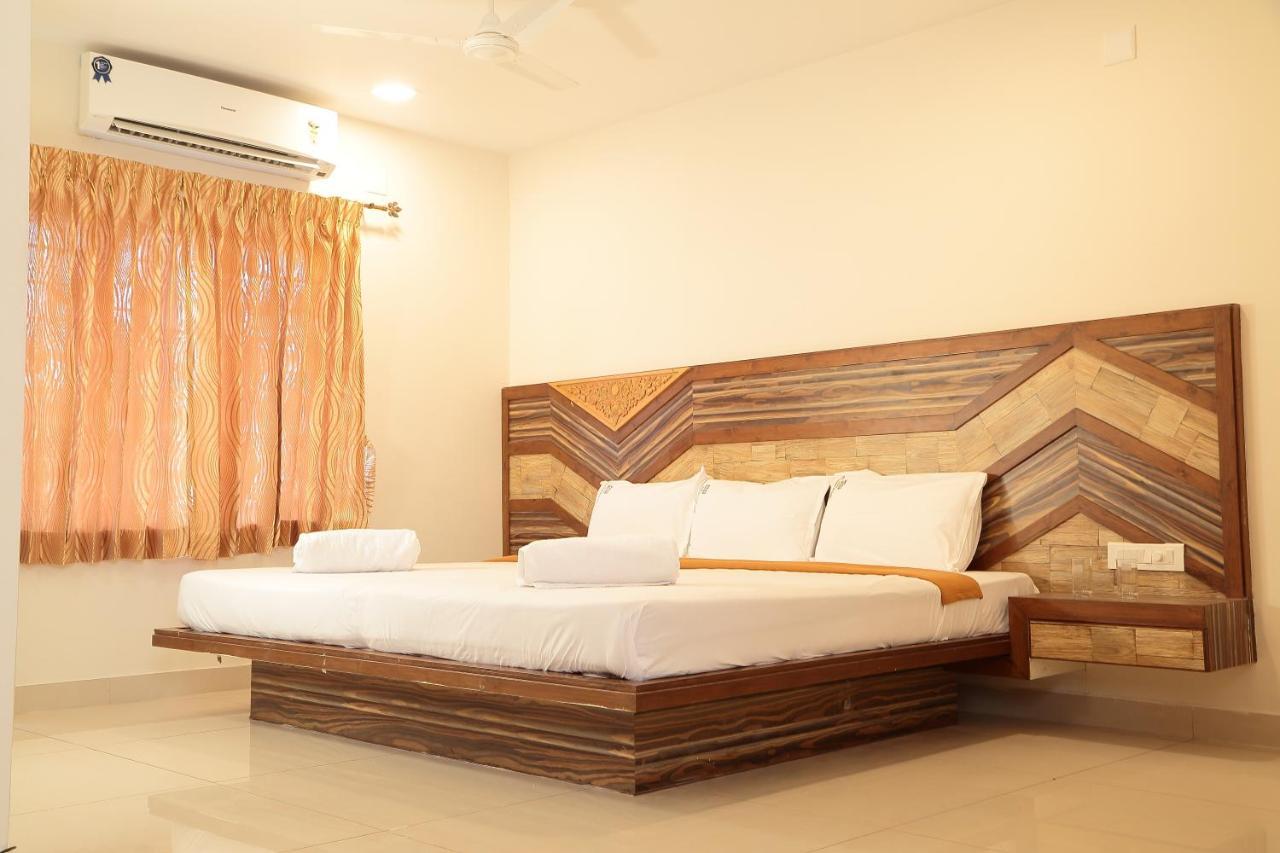 Annai In Saravana Bhavan Fine Stay And Restaurant Веланканни Экстерьер фото