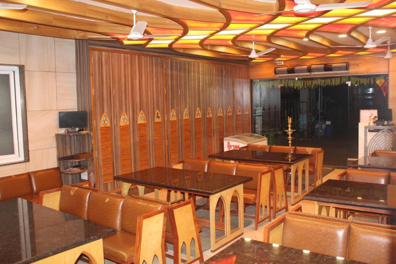 Annai In Saravana Bhavan Fine Stay And Restaurant Веланканни Экстерьер фото